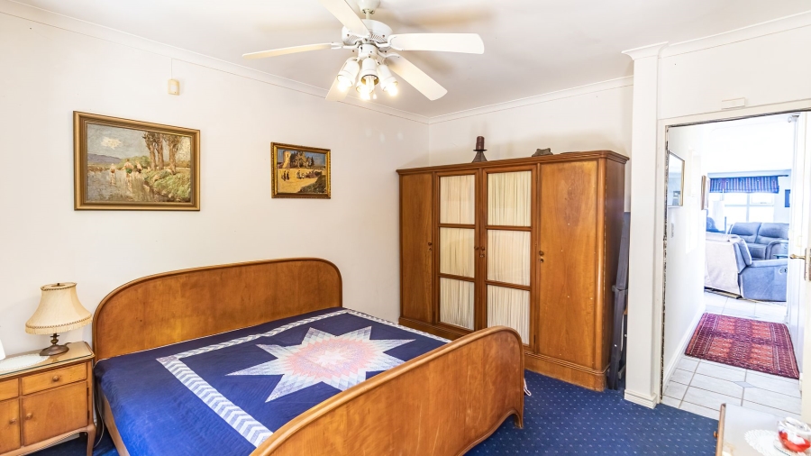 4 Bedroom Property for Sale in Rome Glen Western Cape